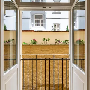 Petrin Tower Ξενοδοχείο με διαμερίσματα