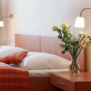 Hotel Travel