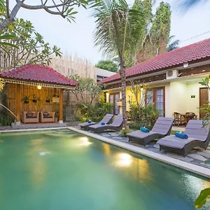 Гостевой дом Sandat Bali ***